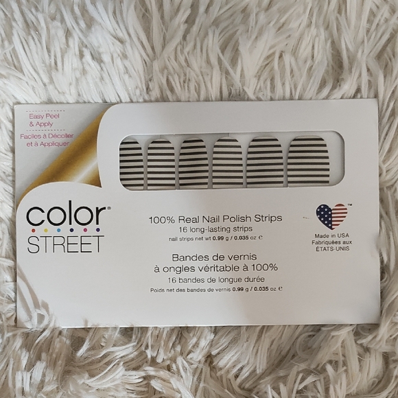 Color Street Between The Lines